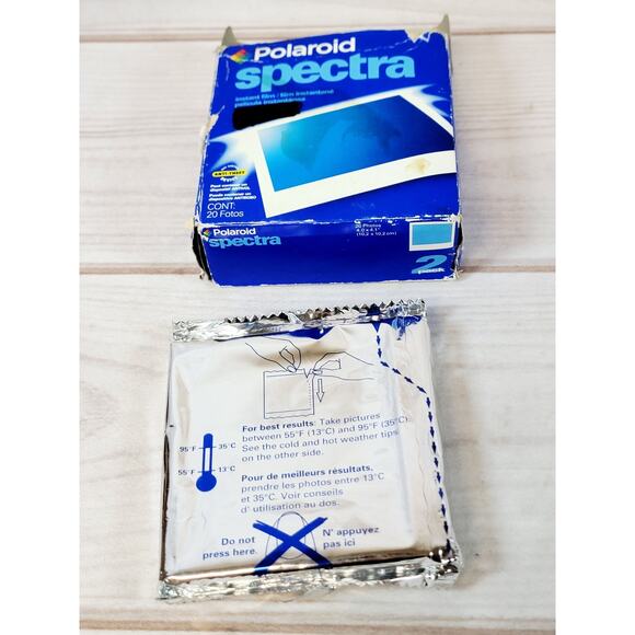Vintage Polaroid Spectra Instant Film 1 Pack 10 Photos USA Expired 2004 Open Pkg - Picture 1 of 8